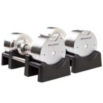 BRAINGAIN Verstellbare Kurzhantel Set 23,5kg / 32,5kg – Jetzt mit 34mm Gen 4-Griff – Gewichte in 1 Sek wechseln – Platzsparendes Homegym – Mehrere Gewichte in einem – Chrom/Schwarz
